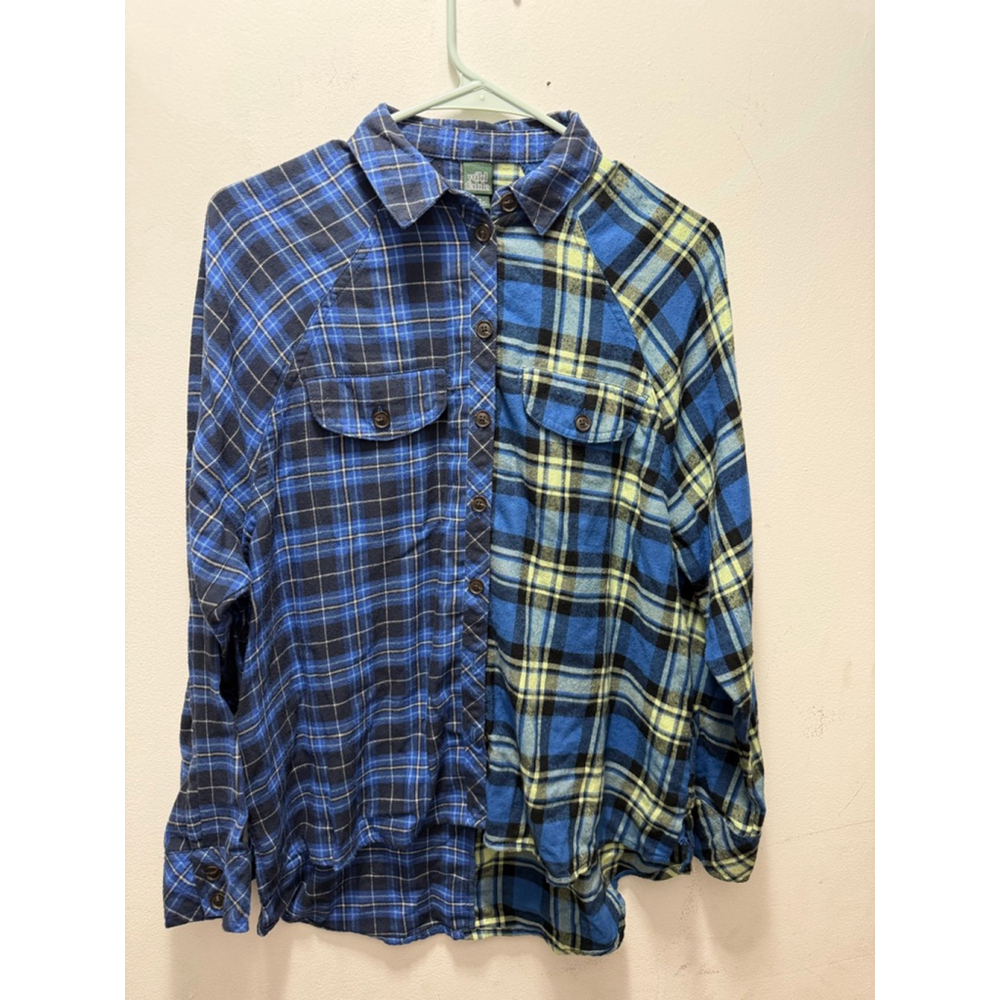 Women's Wild Fable Plaid Button Down Shirt XS Blue Yellow